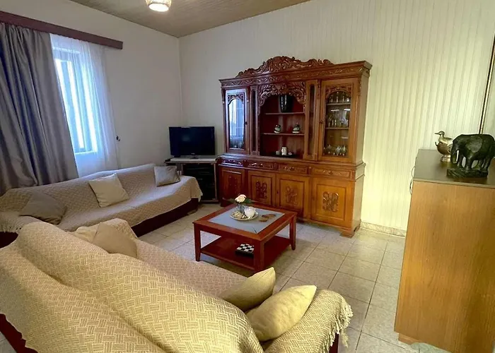 Trachos Traditional House * Sálakos