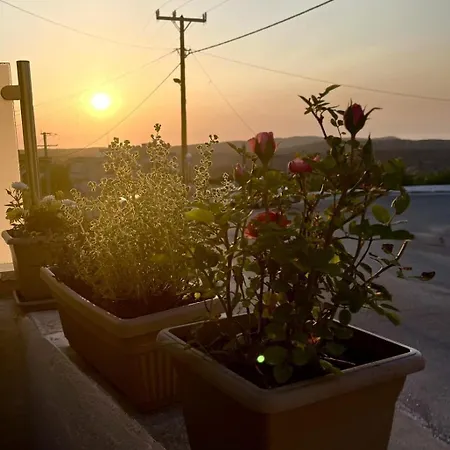 Trachos Traditional House Salakos