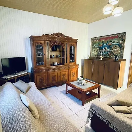 Trachos Traditional House Salakos