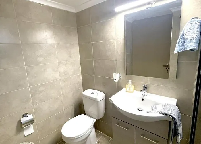 בית נופש Trachos Traditional House Sálakos