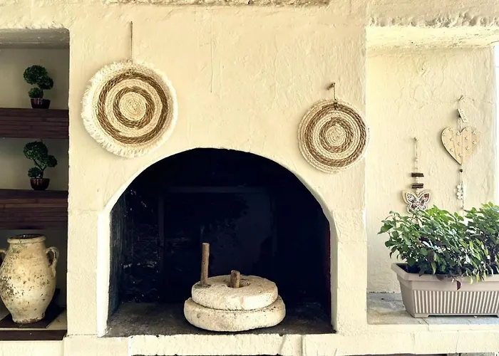 Semesterbostad Trachos Traditional House Sálakos