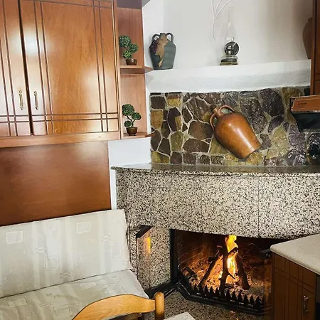 Trachos Traditional House Feriehus *