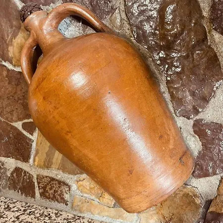 Trachos Traditional House *